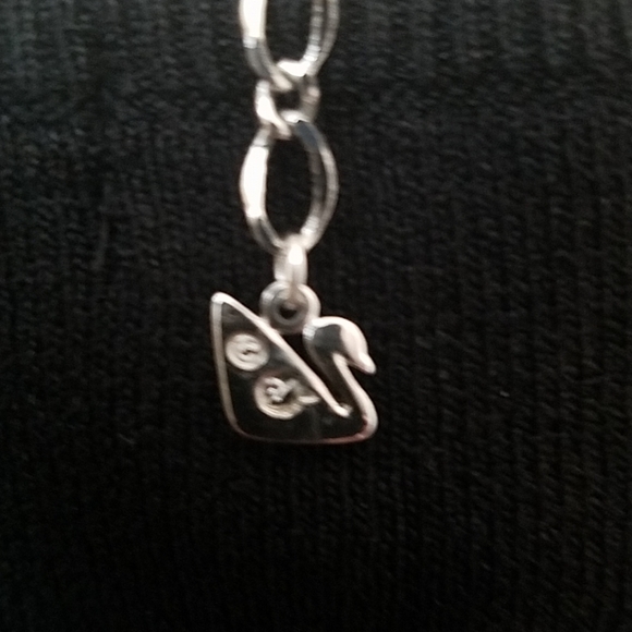 Swarovski Crystal Necklace - Picture 3 of 4